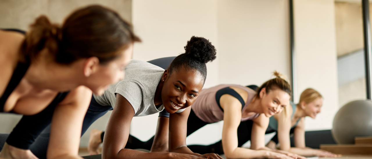 11 Best Fitness Supplements to Power Your Workouts background image