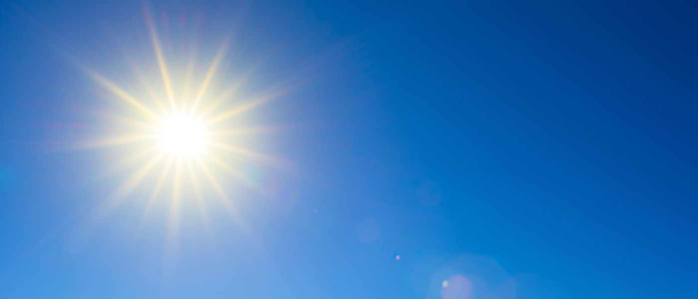 Supplements for Sun Protection: How to Stay Sunburn-Free This Summer background image