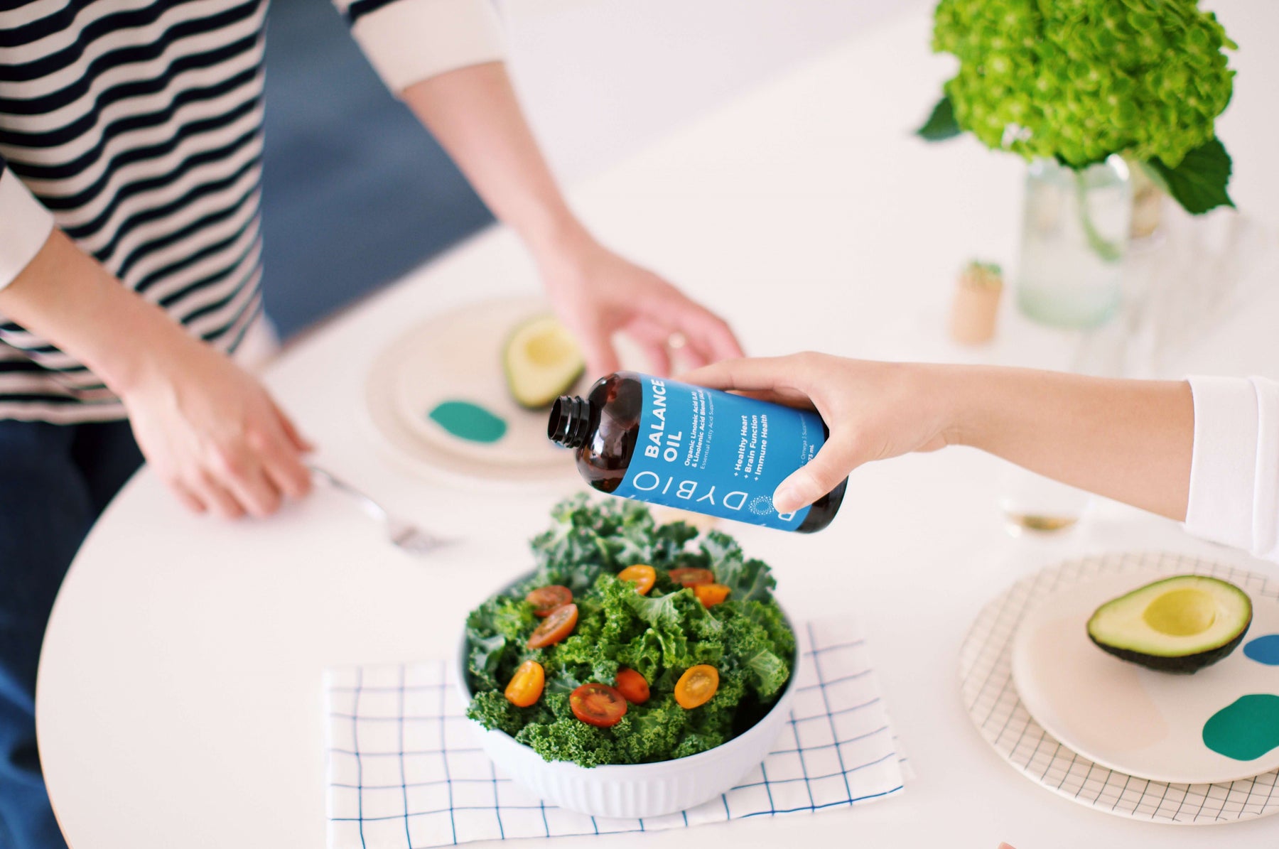 Bring life to your meals with these easy EFA and PC infused recipes background image