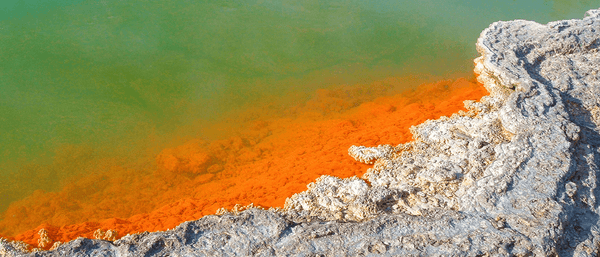picture of acidic water corroding shoreline