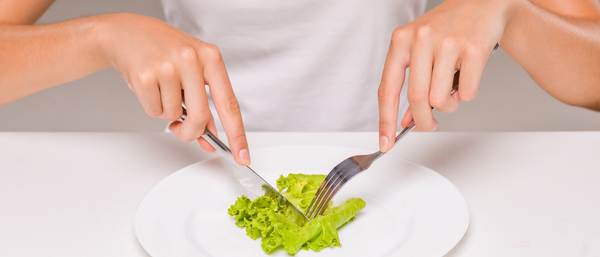 4 Signs Your Restrictive Diet Is Doing More Harm Than Good